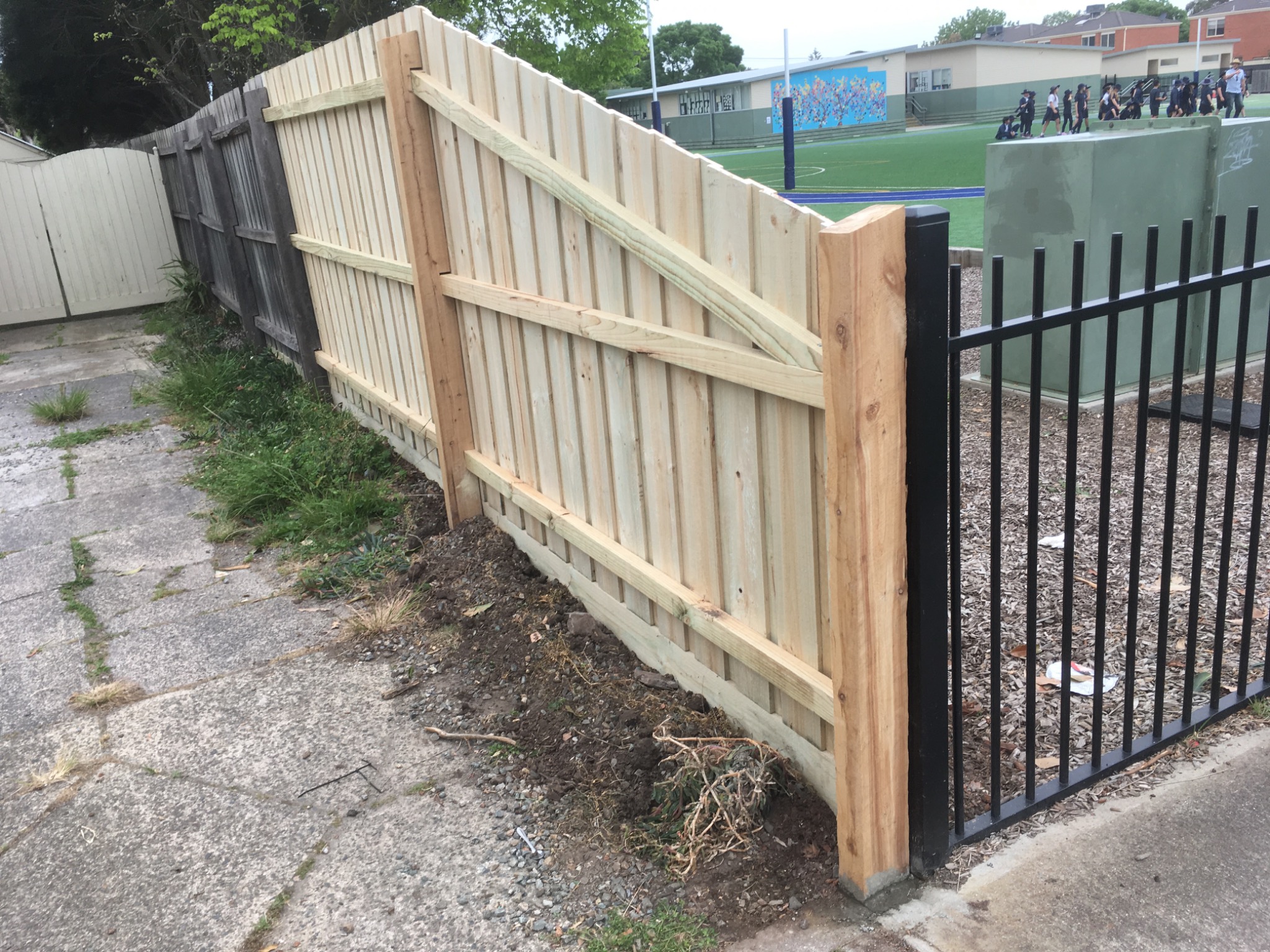 Timber fence after repair by Your Handyman Melbourne
